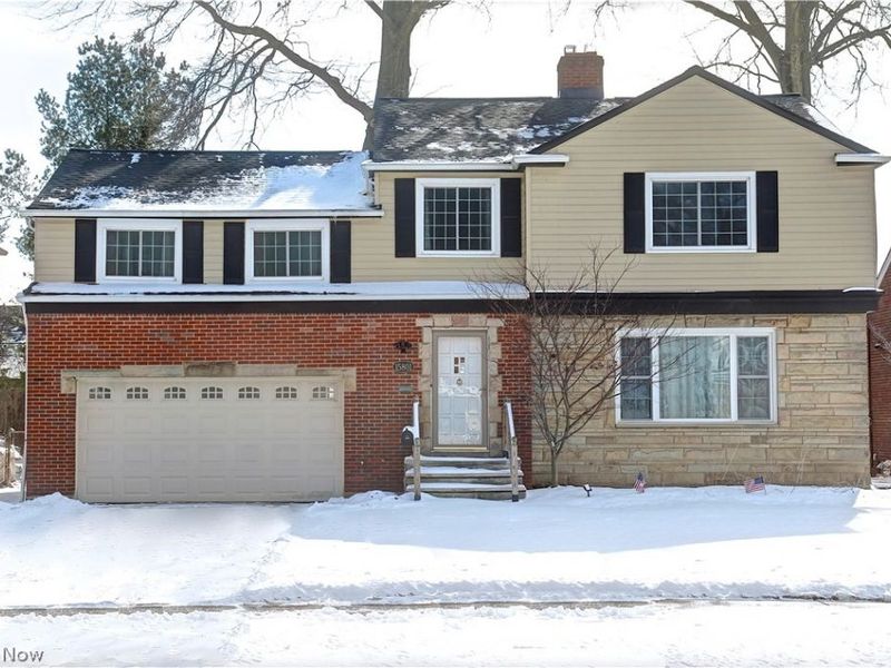 15801 Edgecliff Avenue, Cleveland, OH 44111 Photo 1