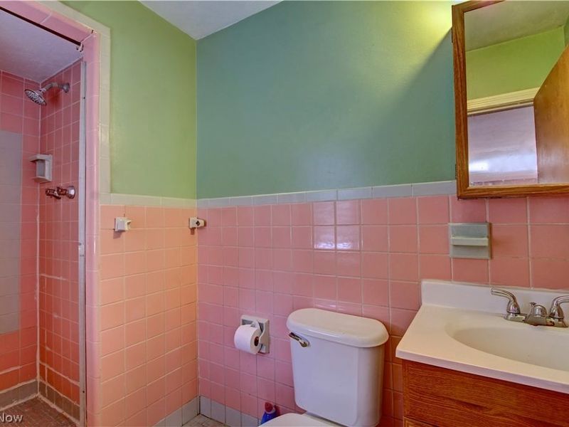 15801 Edgecliff Avenue, Cleveland, OH 44111 Photo 18