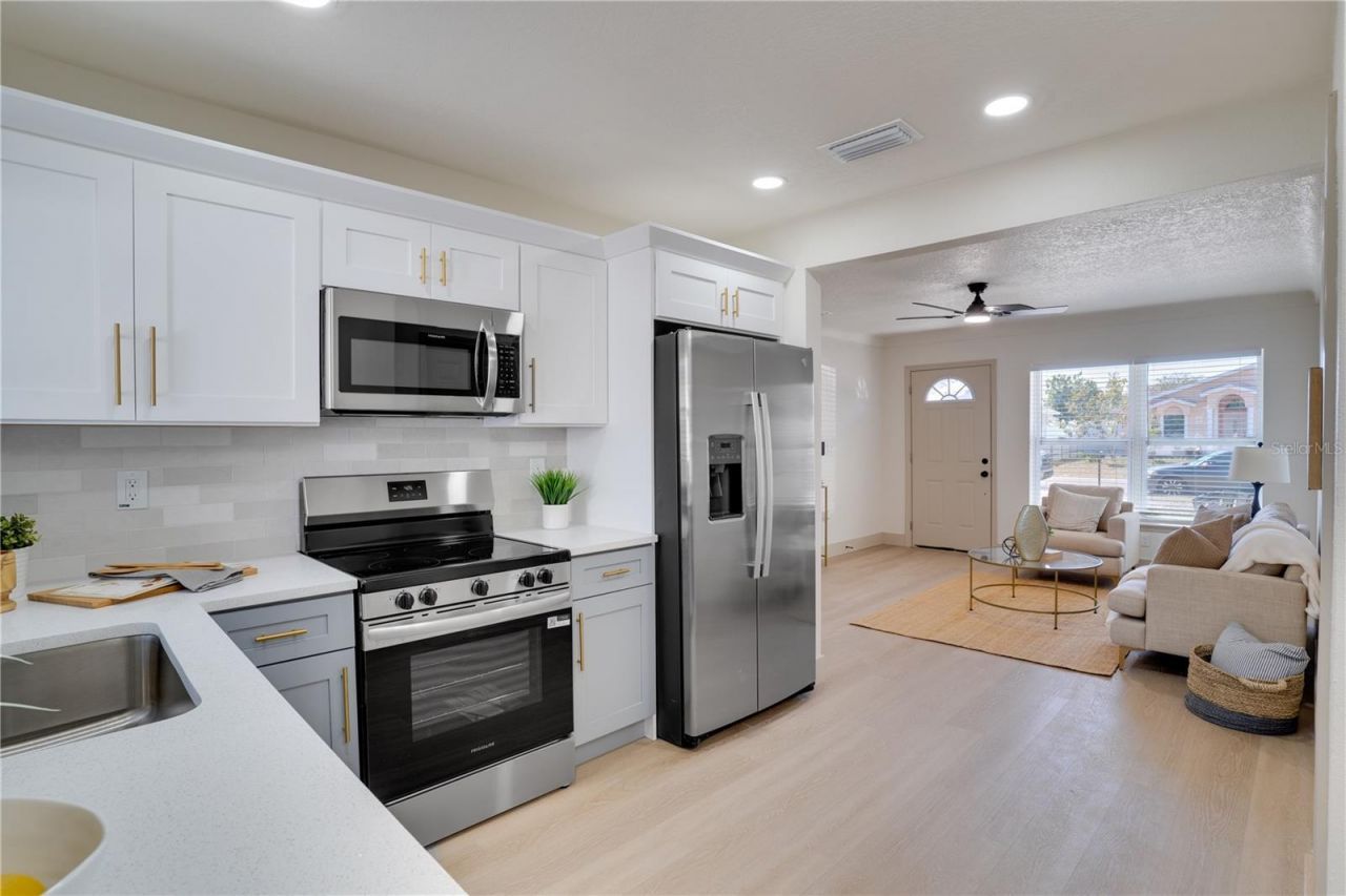 4065 39th Avenue N, Saint Petersburg, FL 33714 Photo