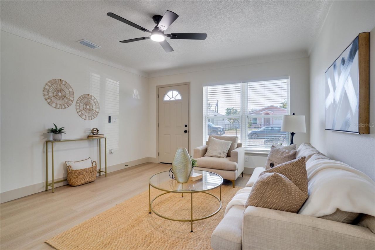 4065 39th Avenue N, Saint Petersburg, FL 33714 Photo