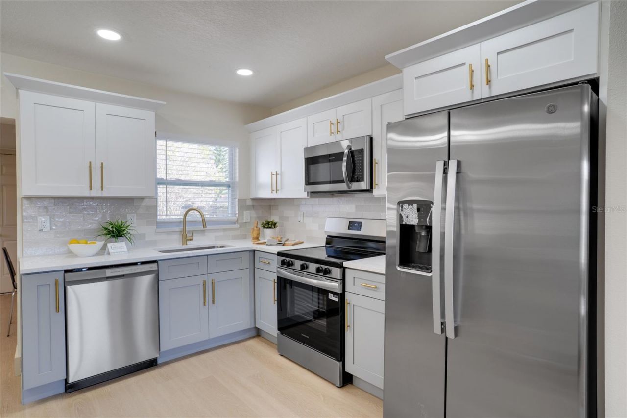 4065 39th Avenue N, Saint Petersburg, FL 33714 Photo