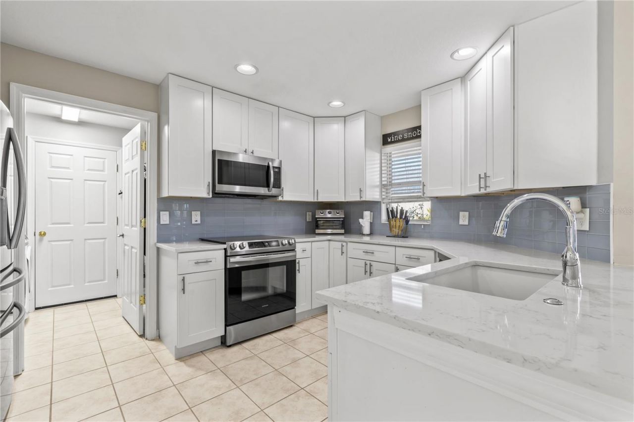 5011 72nd Street E, Palmetto, FL 34221 Photo