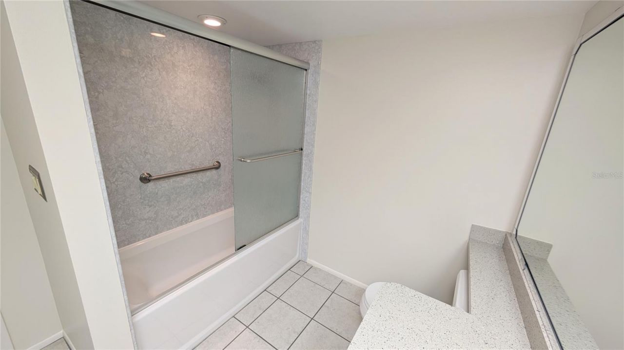 2311 Beneva Terrace, Unit 2276, Sarasota, FL 34232 Photo