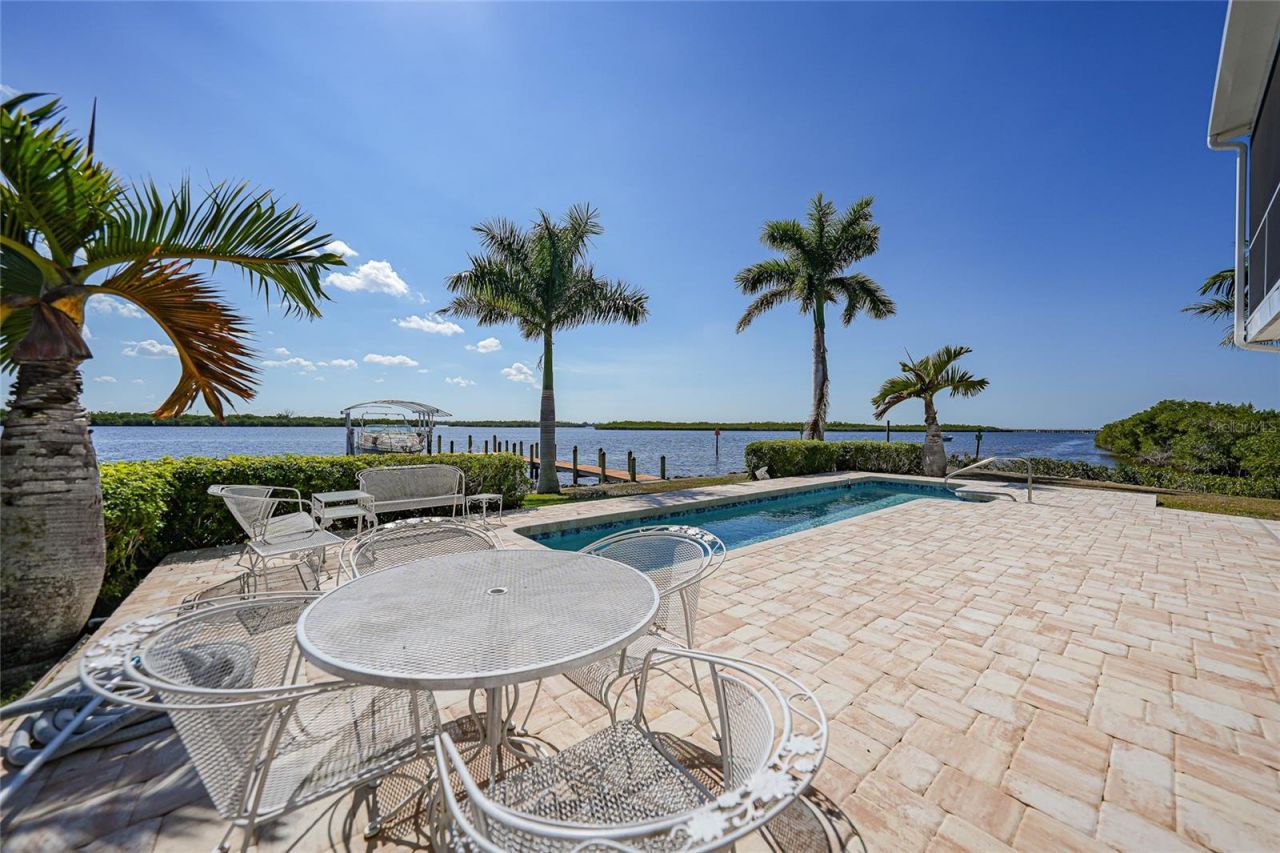 3796 Peace River Drive, Punta Gorda, FL 33983 Photo