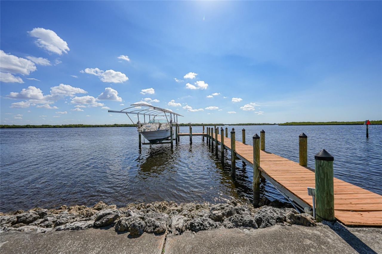 3796 Peace River Drive, Punta Gorda, FL 33983 Photo