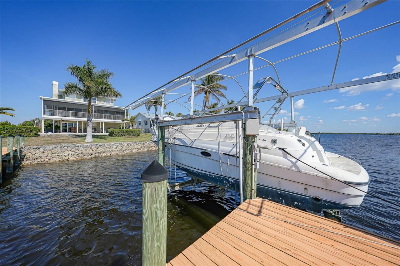 3796 Peace River Drive, Punta Gorda, FL 33983 Photo