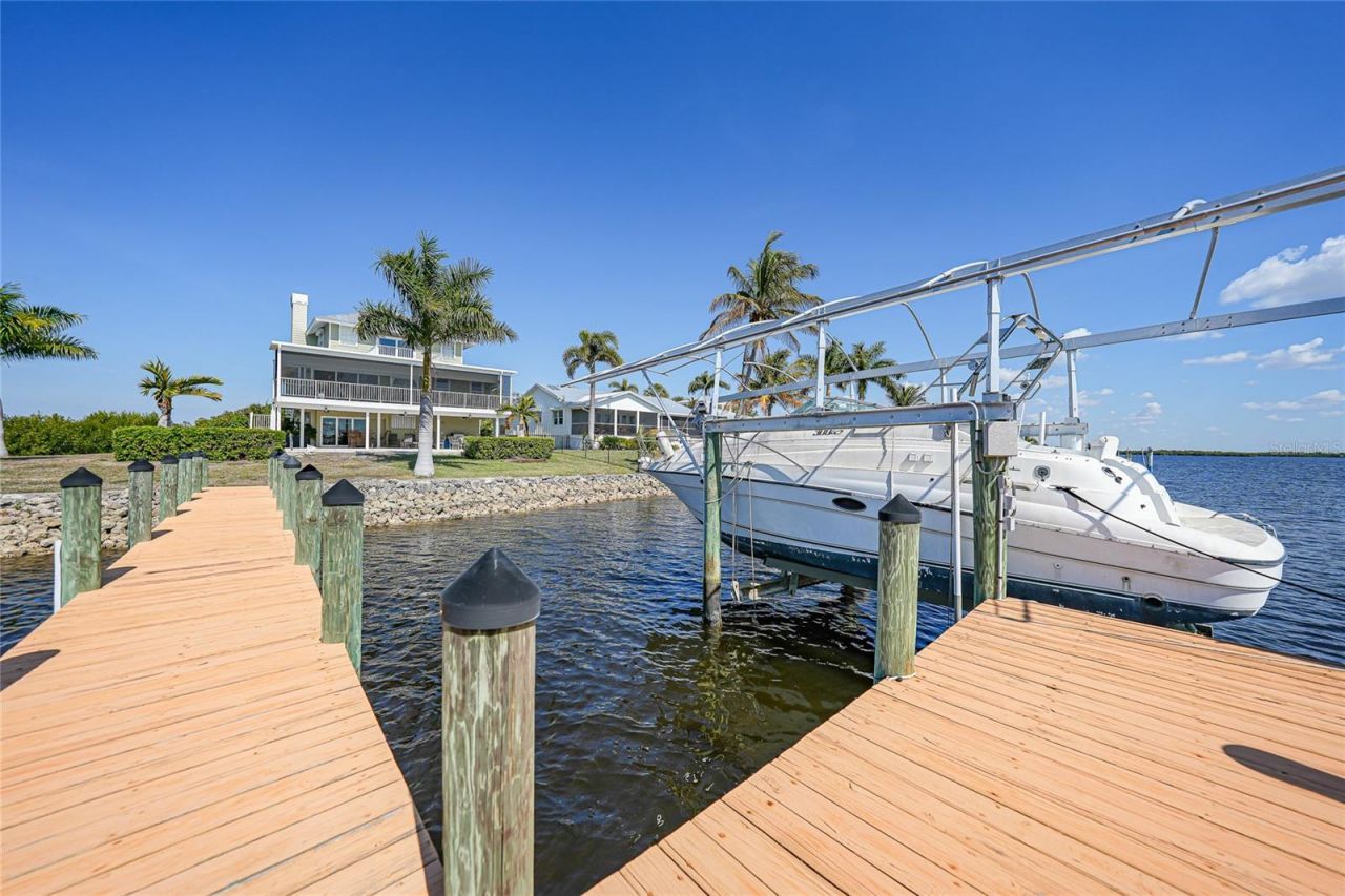 3796 Peace River Drive, Punta Gorda, FL 33983 Photo