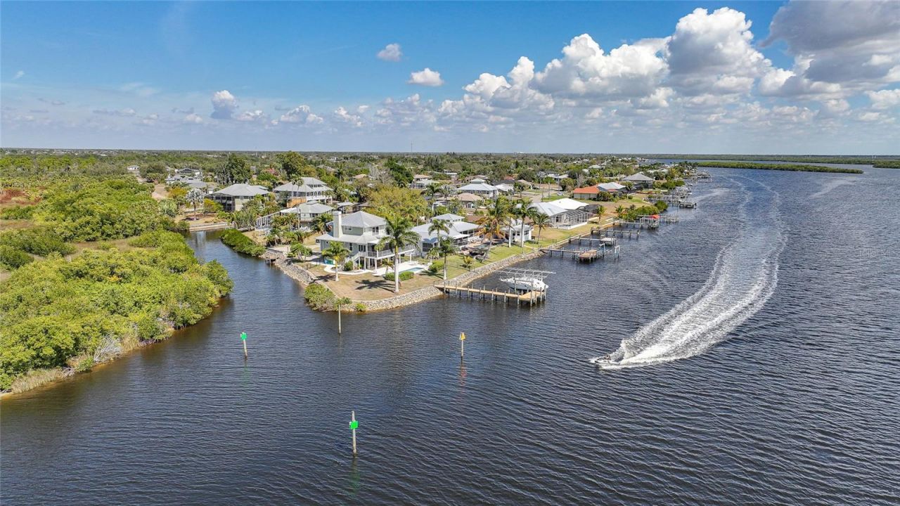 3796 Peace River Drive, Punta Gorda, FL 33983 Photo