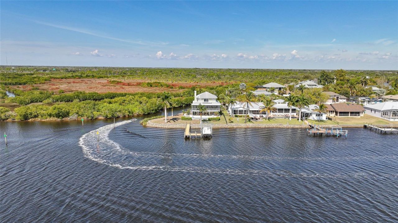 3796 Peace River Drive, Punta Gorda, FL 33983 Photo