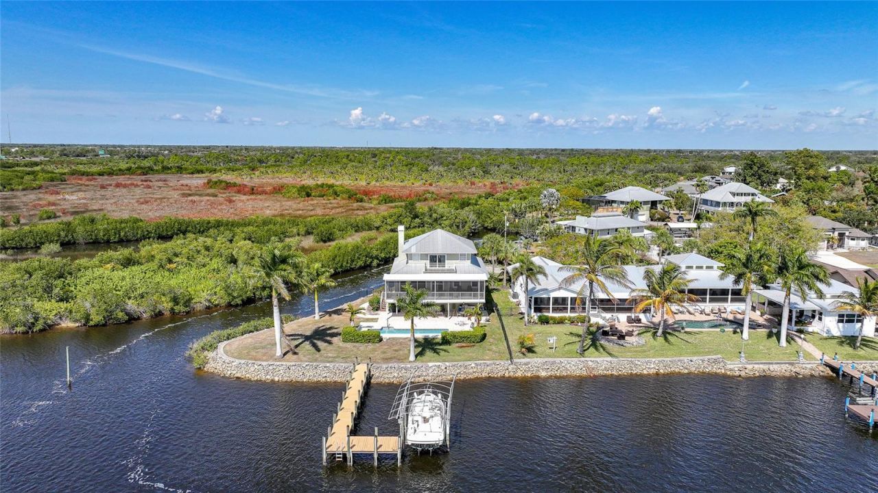 3796 Peace River Drive, Punta Gorda, FL 33983 Photo