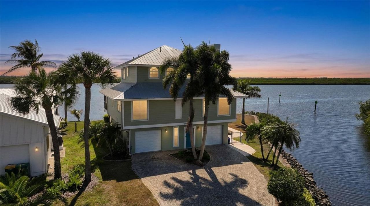 3796 Peace River Drive, Punta Gorda, FL 33983 Photo