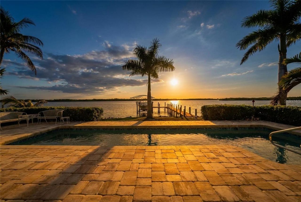 3796 Peace River Drive, Punta Gorda, FL 33983 Photo