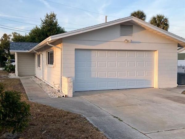 6807 113TH STREET , SEMINOLE, FL 33772