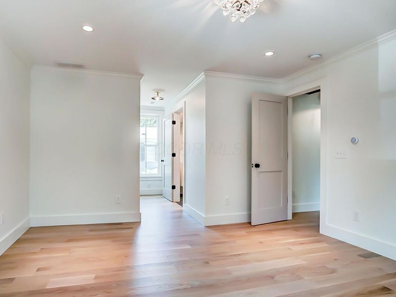 235 E Elm Street, Granville, OH 43023 Photo 27