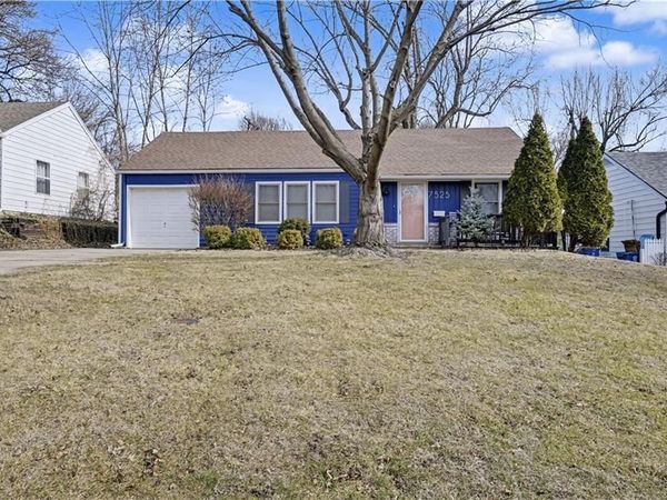 7525 Eaton Street, Prairie Village, KS 66208