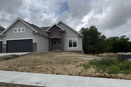 1892 HEMLOCK Street, COUNCIL BLUFFS, IA 51503