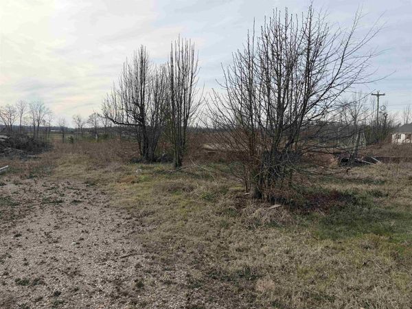 4150 OLD STAGE RD, Adamsville, TN 38310