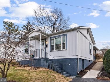 516 HOLLINGSWORTH DRIVE, WINCHESTER, VA 22601