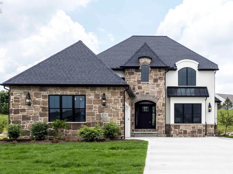 12609 W Lake Road, Vermilion, OH 44089 Photo 2