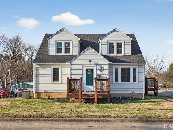 821 Old Cape Road, Jackson, MO 63755