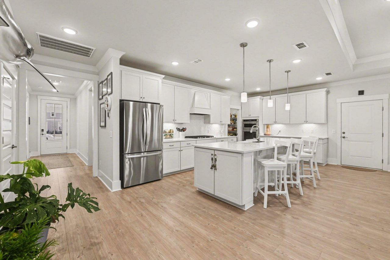 1957 Parish House Circle Photo 10