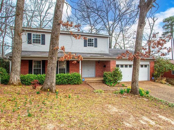 37 Coachlight Drive, Little Rock, AR 72227