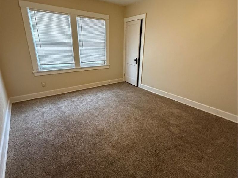 1870 Cordova Avenue, Youngstown, OH 44504 Photo 10