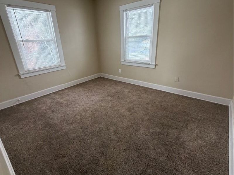 1870 Cordova Avenue, Youngstown, OH 44504 Photo 13