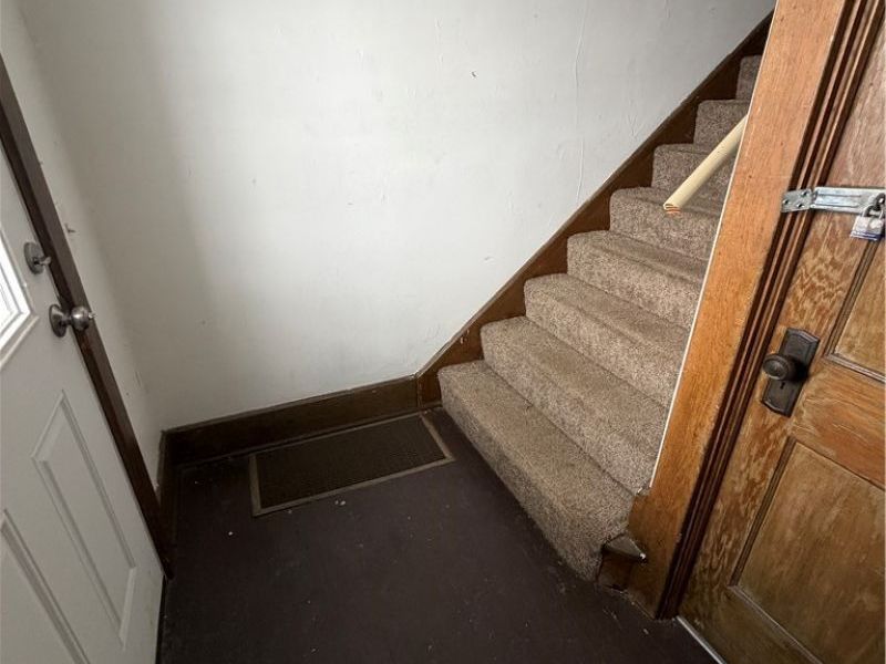 1870 Cordova Avenue, Youngstown, OH 44504 Photo 2