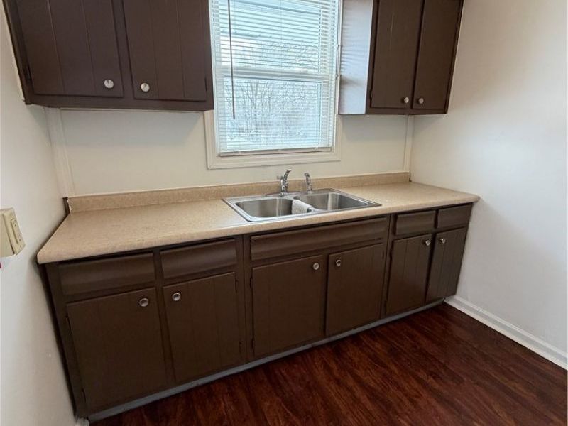 1870 Cordova Avenue, Youngstown, OH 44504 Photo 8