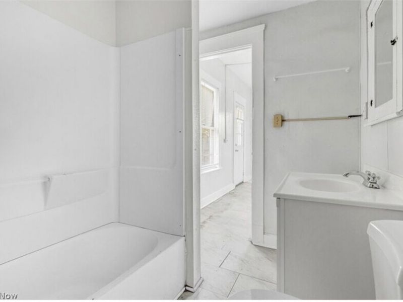 4103 Denison Avenue, Unit Down, Cleveland, OH 44109 Photo 4