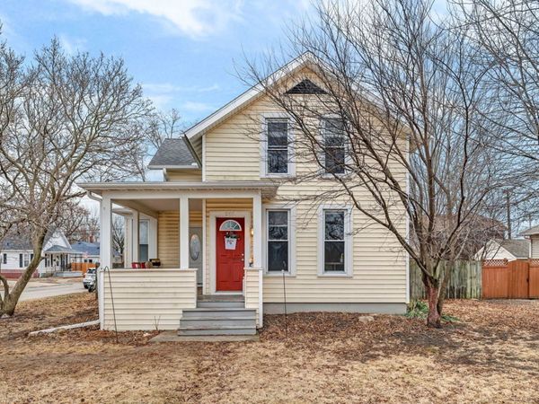 565 E Norris Drive , Ottawa, IL 61350