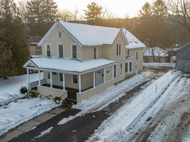 1714 Valley Drive, Unit 16, Syracuse, NY 13207