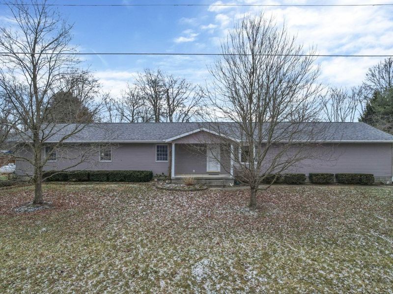 29 1st Avenue SW, Etna, OH 43062 Photo 1