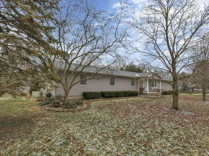 29 1st Avenue SW, Etna, OH 43062 Photo 3