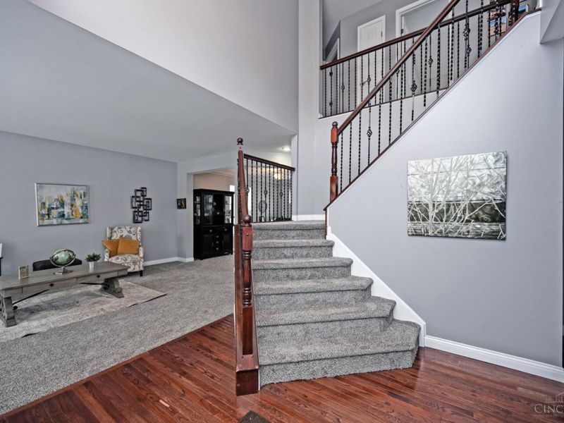 5358 White Farm Boulevard, Miami Twp, OH 45150 Photo 3