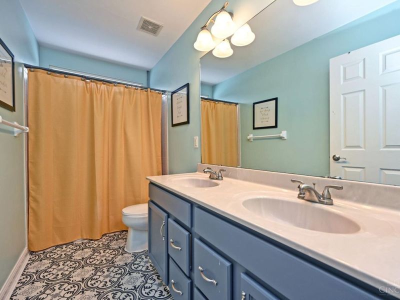 5358 White Farm Boulevard, Miami Twp, OH 45150 Photo 31