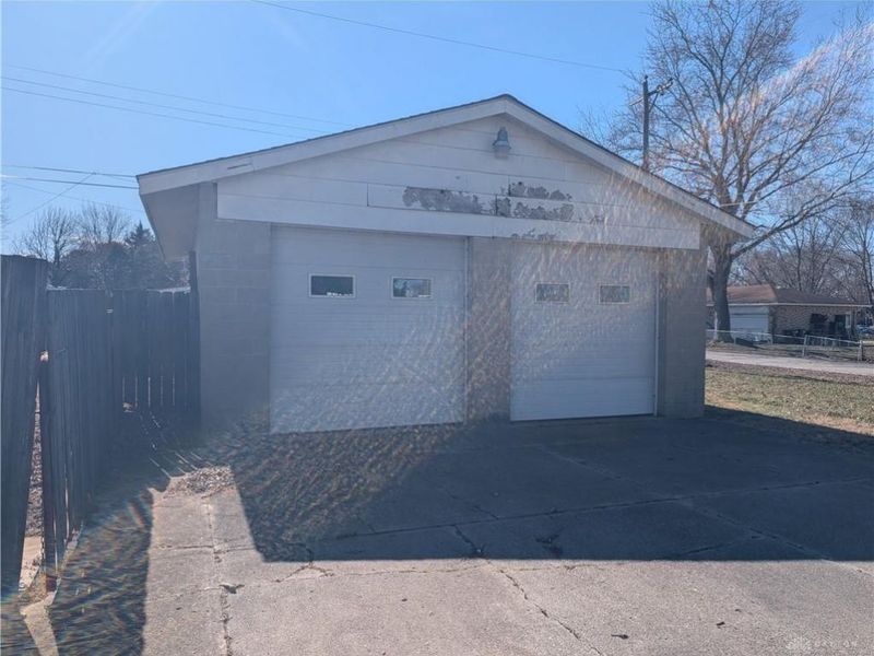 608 Homecrest Avenue, Dayton, OH 45404 Photo 3