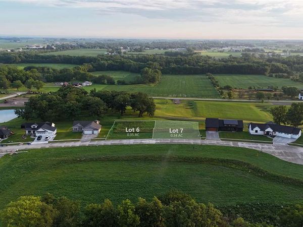 212 North Ridge Place (Lot 7), Kalona, IA 52247
