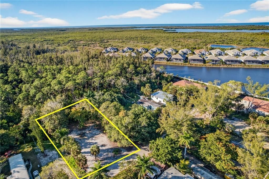2596 Holly Ave, Naples, FL 34112 Photo