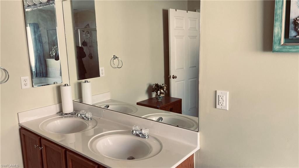 8041 Liriope Loop, Lehigh Acres, FL 33972 Photo