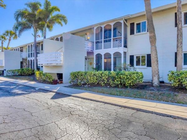 2304 RINGLING BOULEVARD , Unit 113, SARASOTA, FL 34237