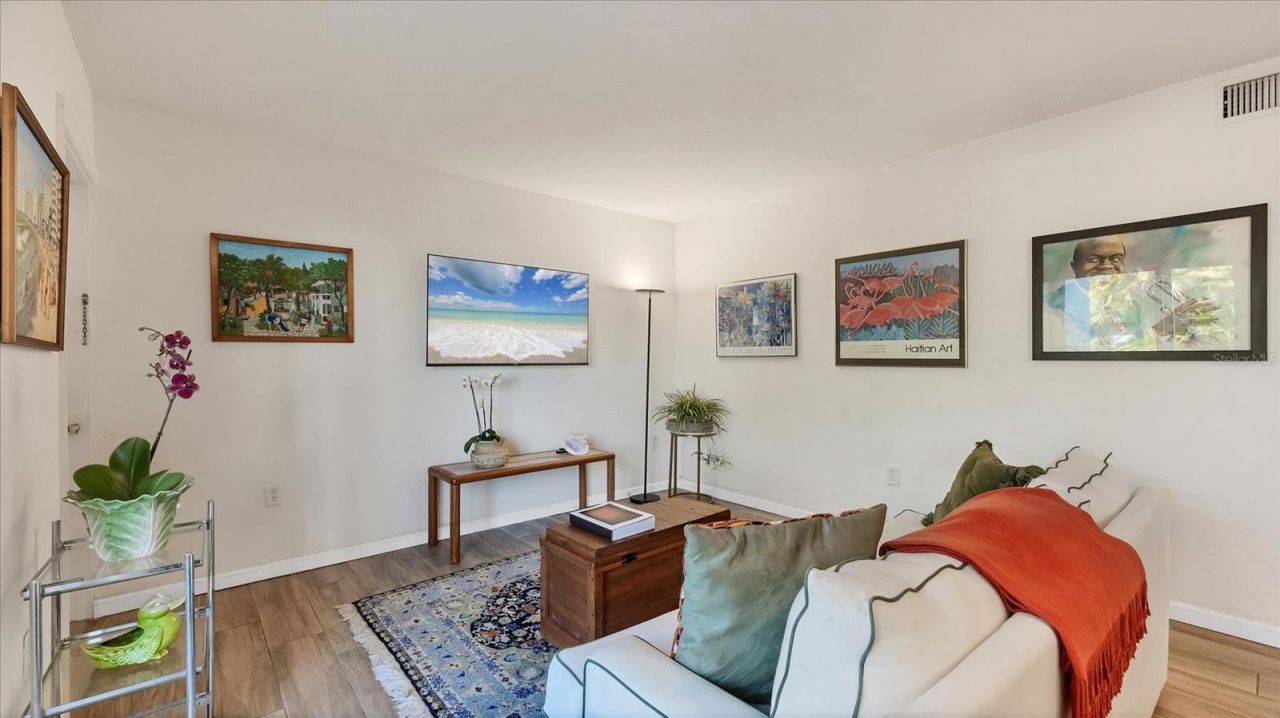 2304 Ringling Boulevard , Unit 113, Sarasota, FL 34237 Photo