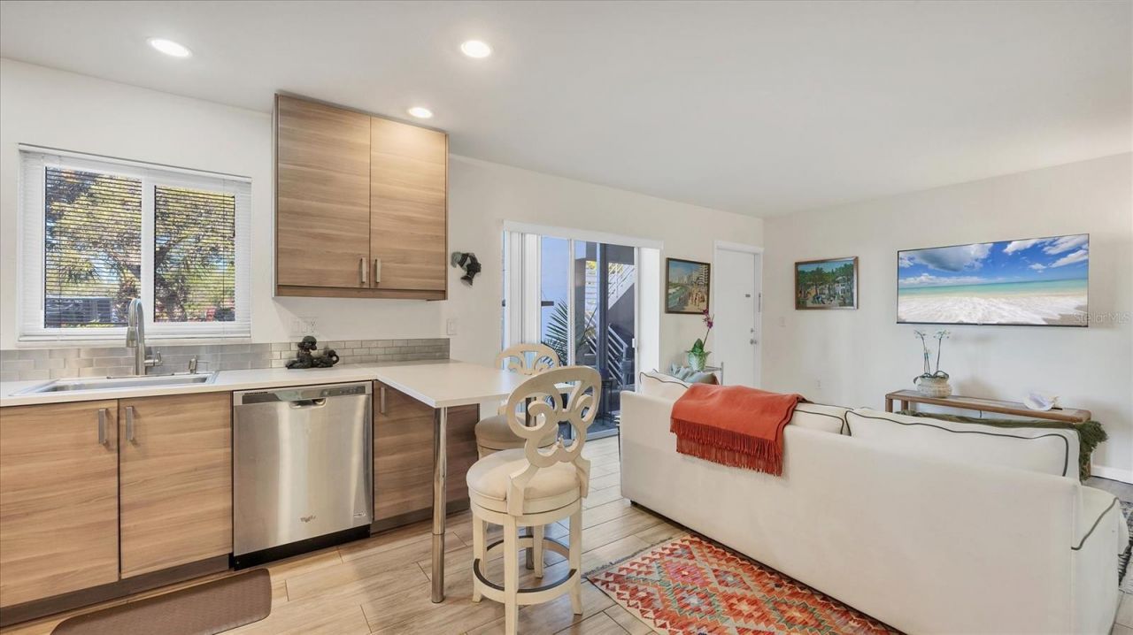 2304 Ringling Boulevard , Unit 113, Sarasota, FL 34237 Photo