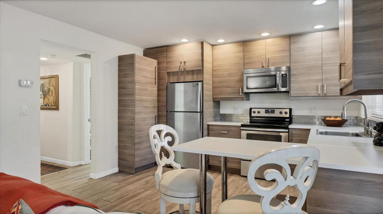 2304 Ringling Boulevard , Unit 113, Sarasota, FL 34237 Photo