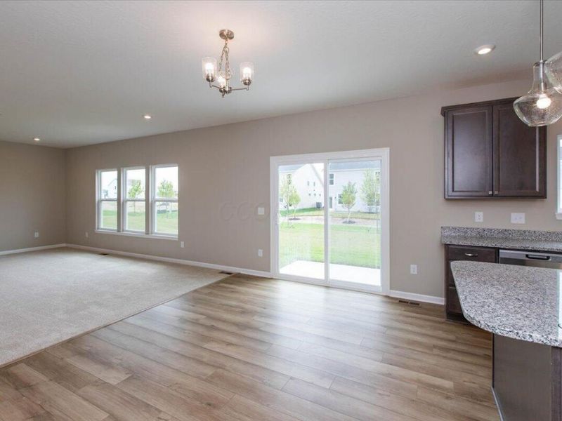 8239 Sycamore Hollow Drive, Pickerington, OH 43147 Photo 10