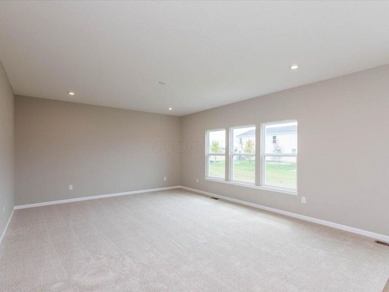 8239 Sycamore Hollow Drive, Pickerington, OH 43147 Photo 13