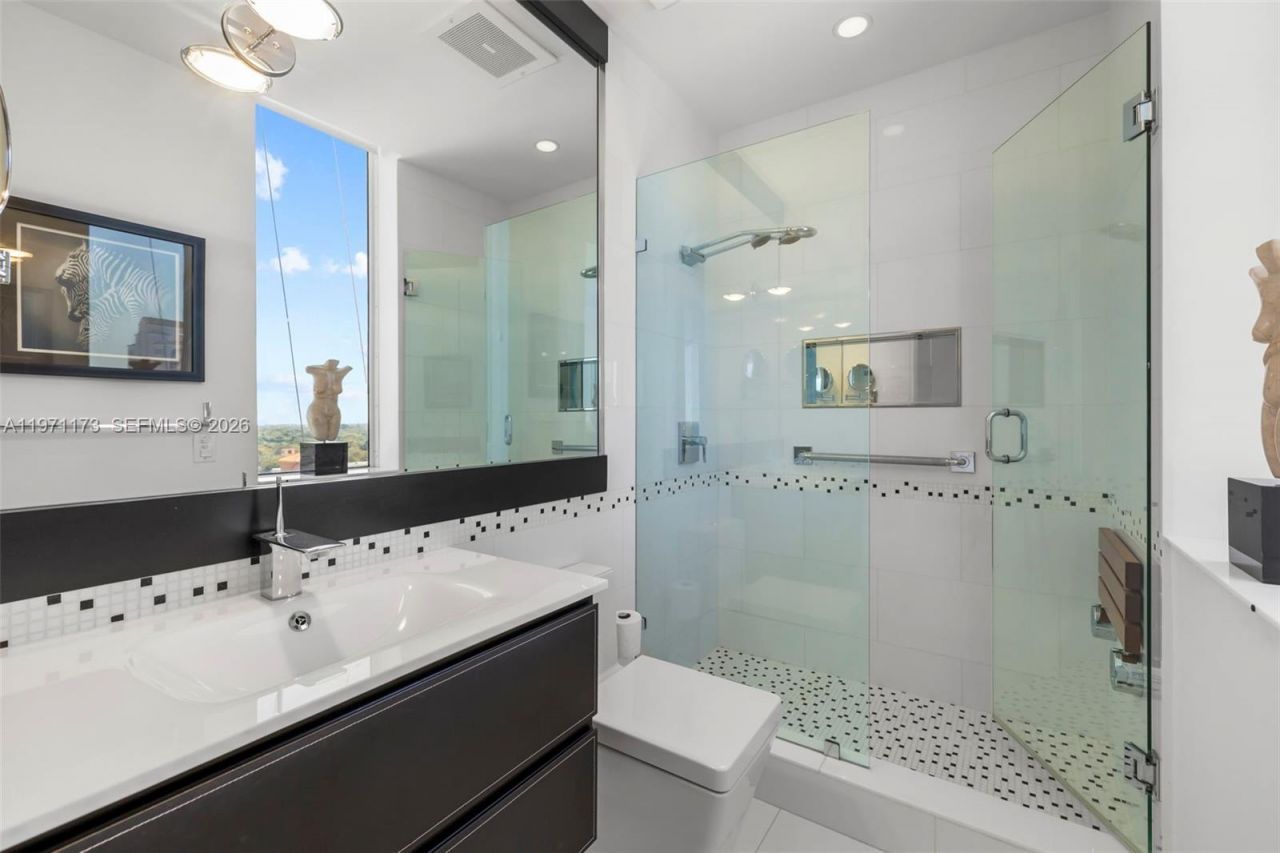 626 Coral Way, Unit 1104, Coral Gables, FL 33134 Photo