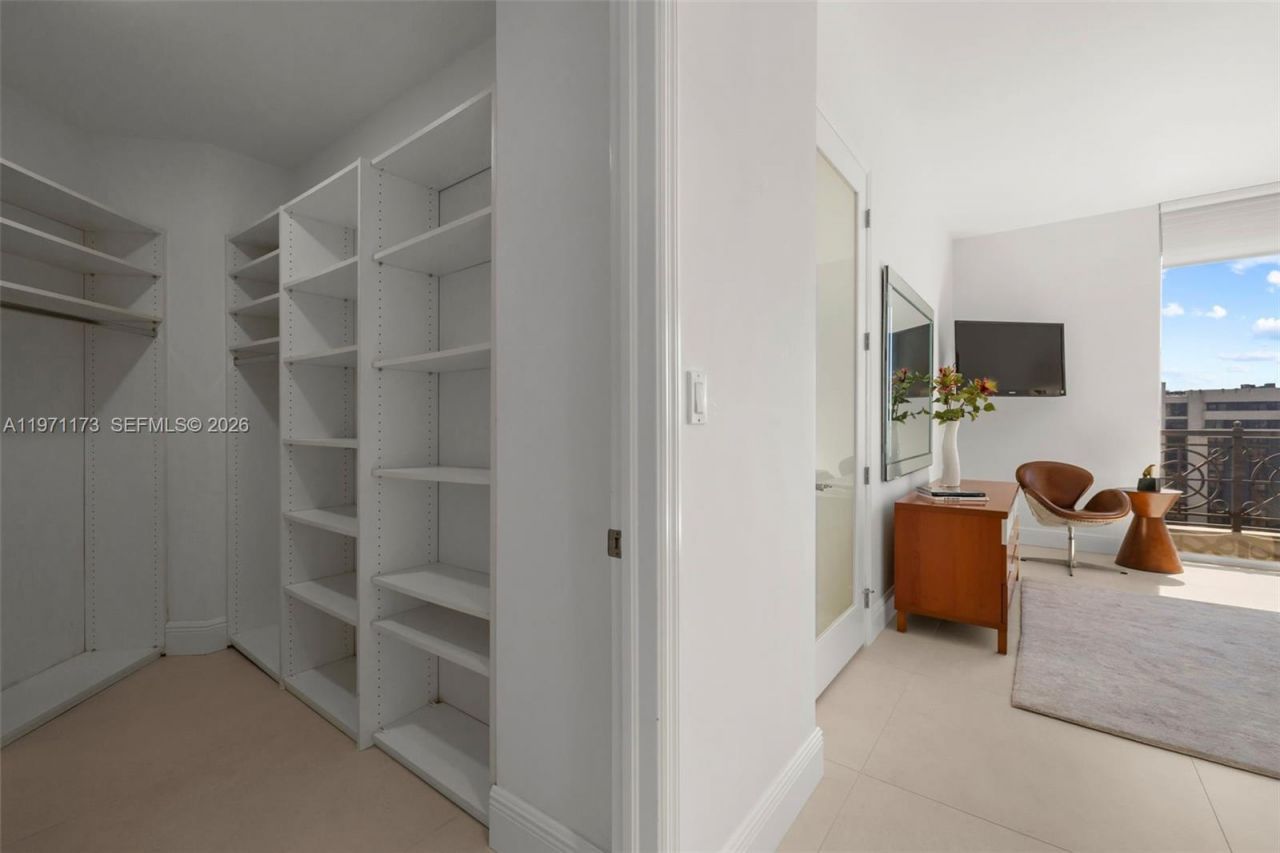 626 Coral Way, Unit 1104, Coral Gables, FL 33134 Photo