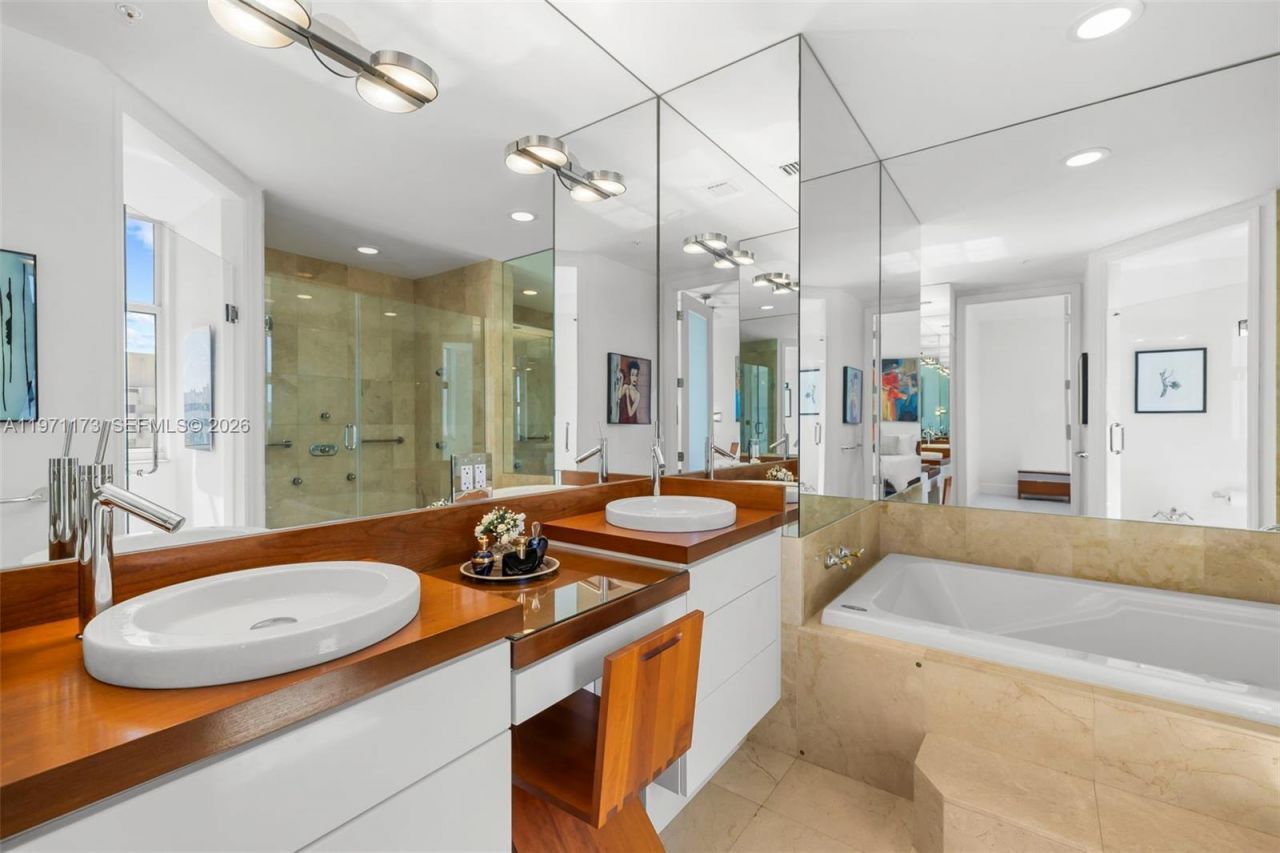 626 Coral Way, Unit 1104, Coral Gables, FL 33134 Photo